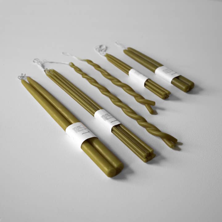 Skär Organics - Wholesale Tapered Candle/Candlestick - Organic Beeswax Hand Dipped Candles (Green Tea)1