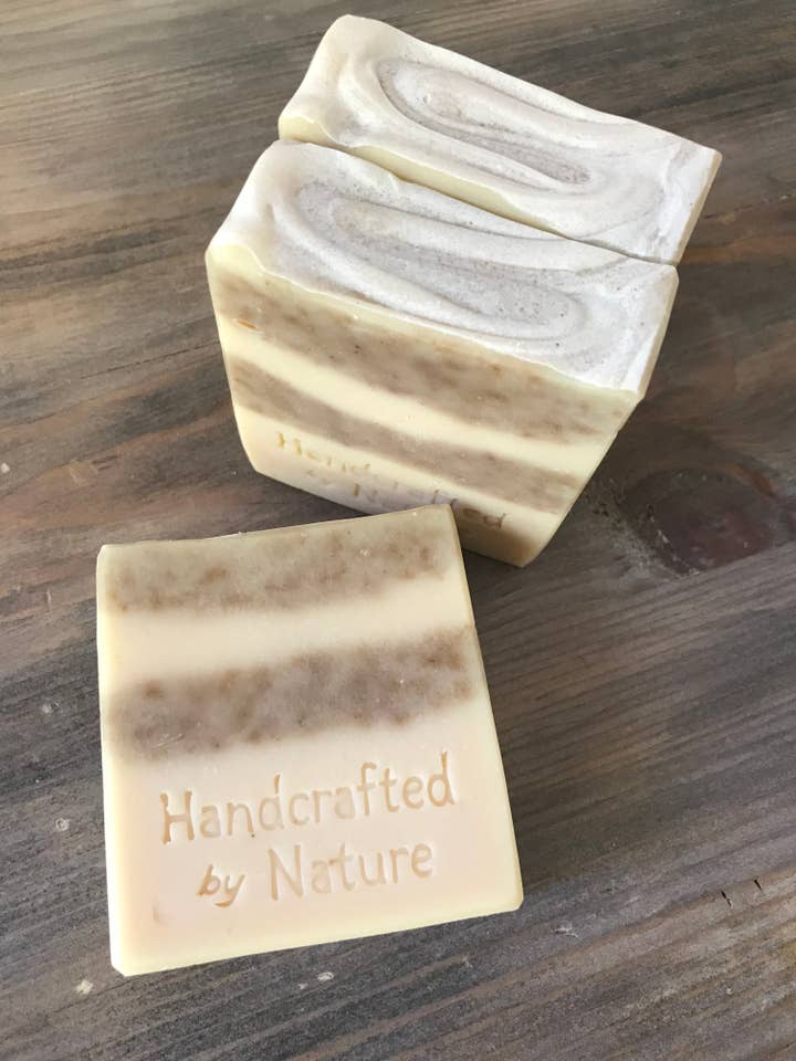 lait de coco citronnelle pour la vente par Handcrafted by Nature