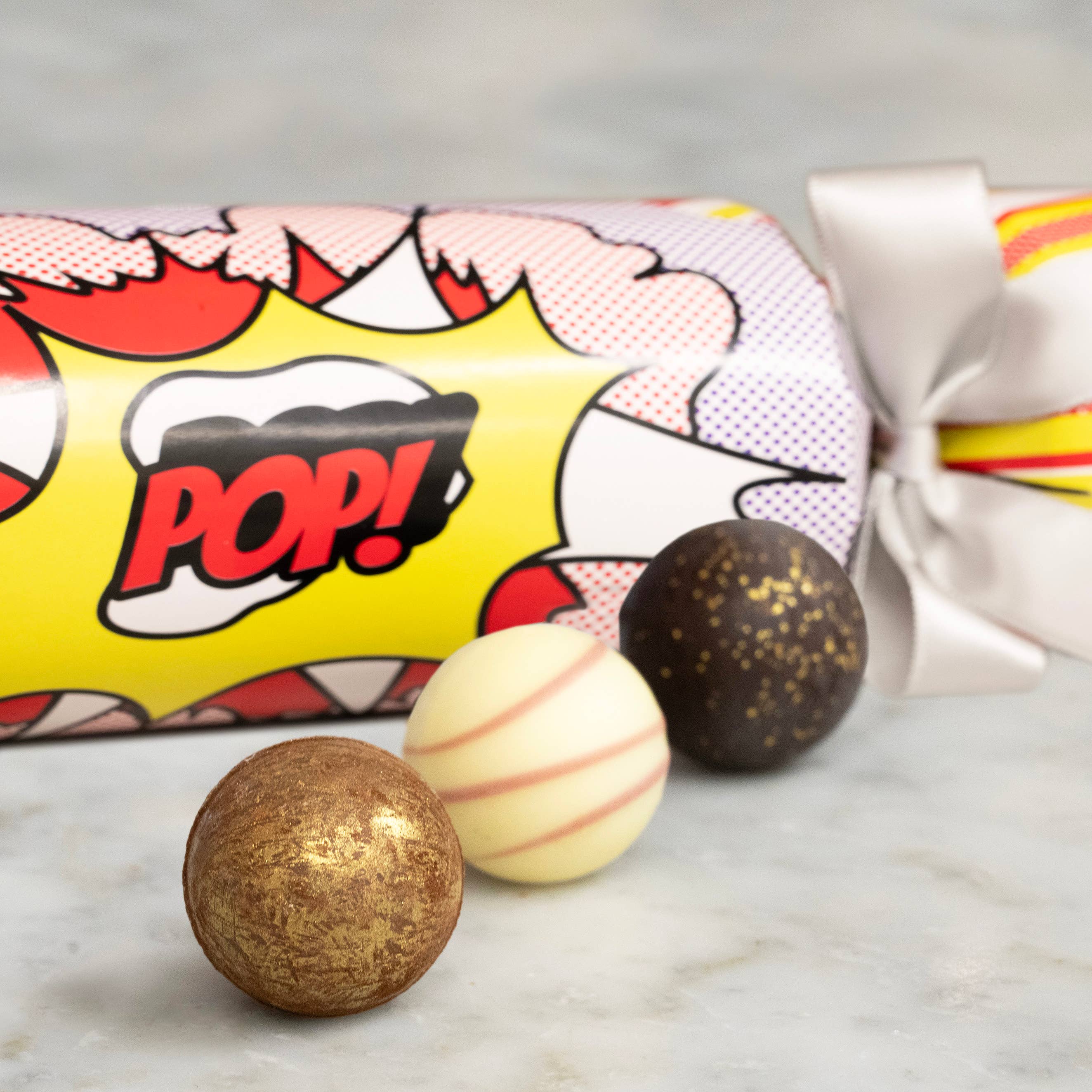 Melt Chocolates - Wholesale Doosje chocolade - Smelt Pop Art Crackers voor Kerstmis3