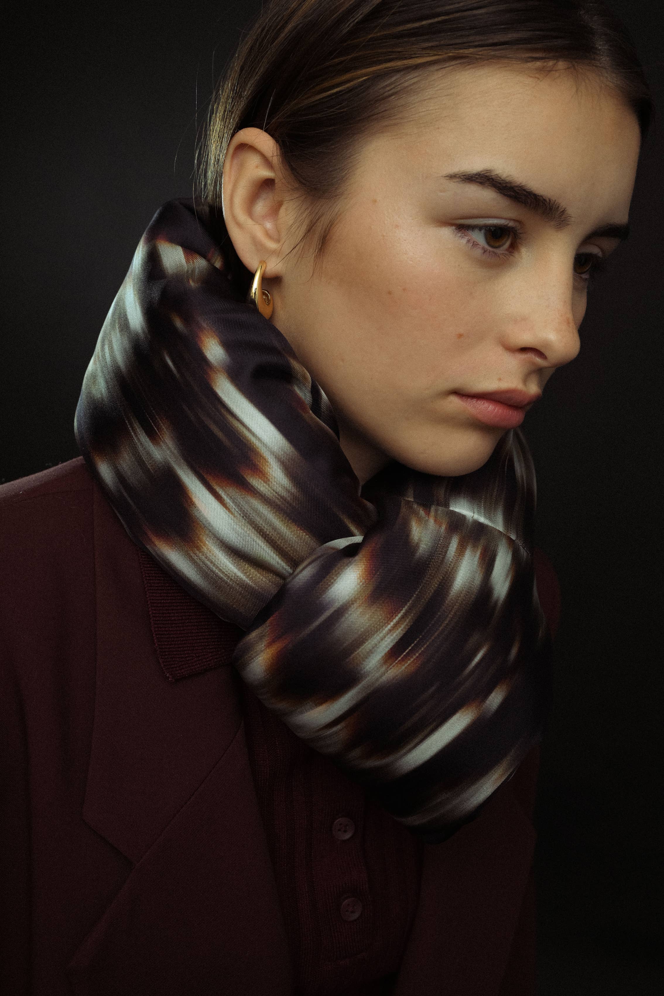 Abstract - Wholesale Scarf - Unisex - Mini padded scarf in printed silk5