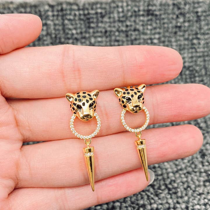 Mio Queena - Wholesale Dangle Earrings - Exquisite Awl Charm Leopard Head Post Earrings