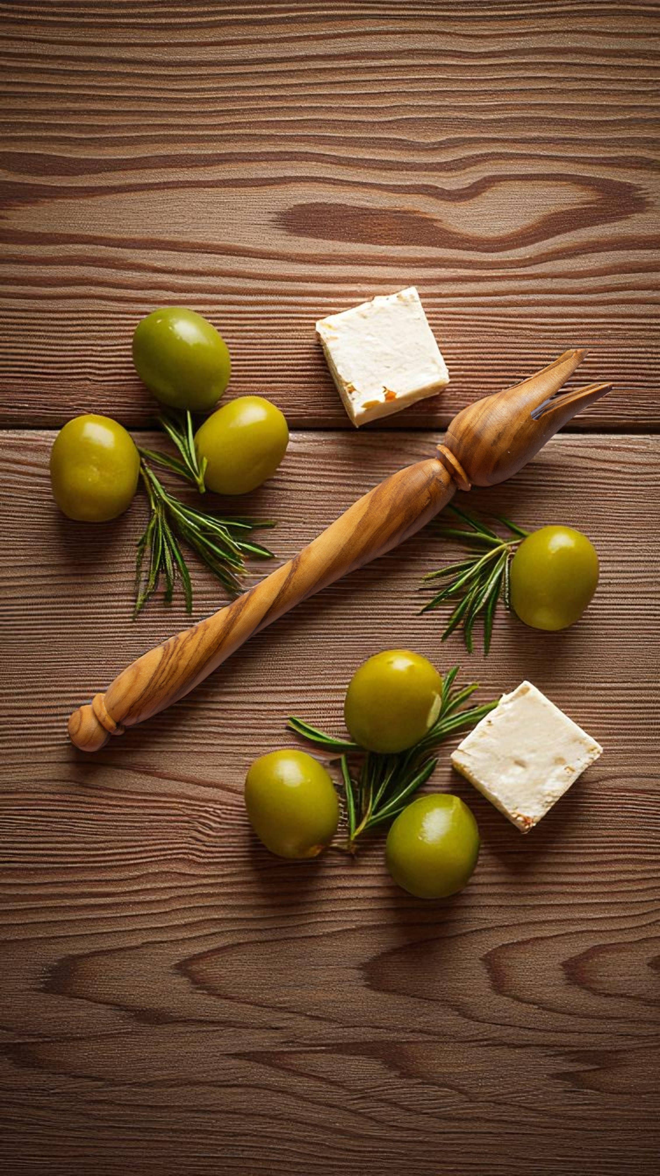 Handcrafted Olivewood - Wholesale Appetizer Serveware - Artisanal Olive Wood Appetizer Fork4