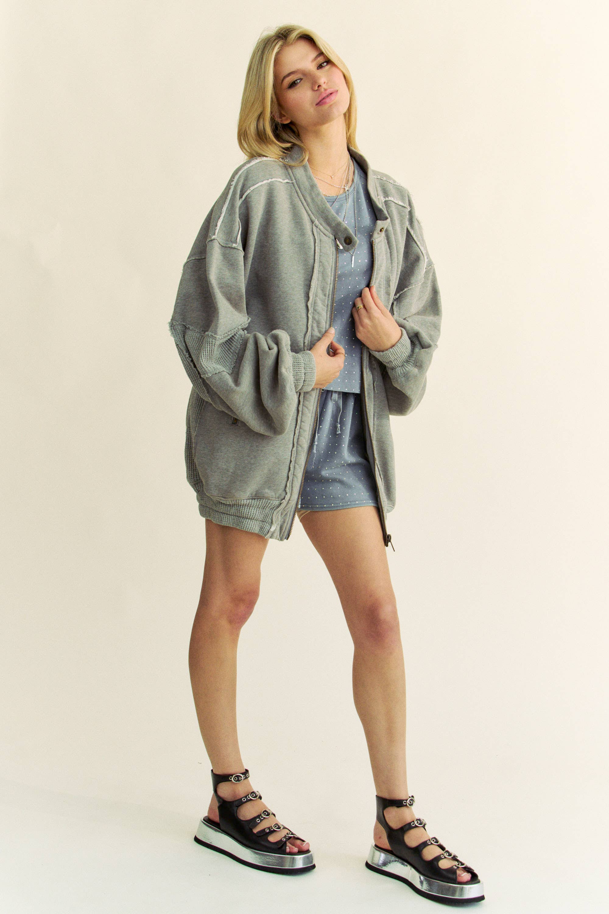 Davi & Dani - Wholesale Jas - Dames - FLEECEJACK MET WAFELRAND EN RITSSLUITING AAN DE VOORKANT8