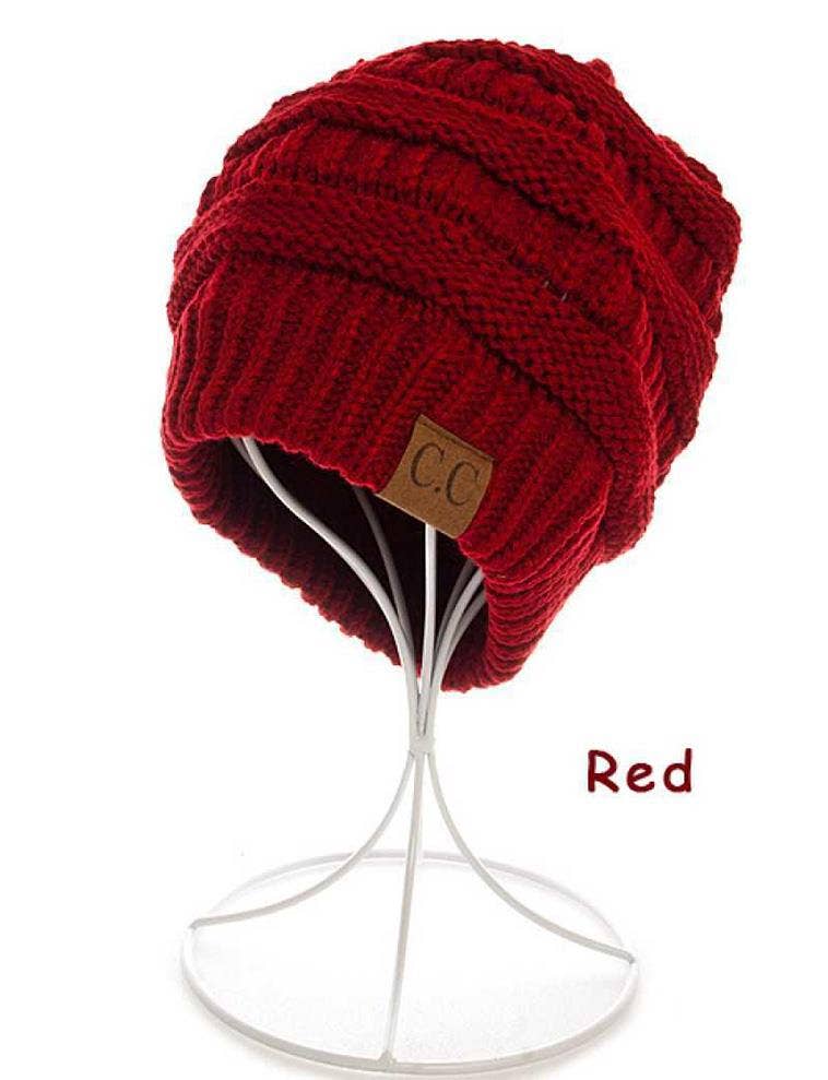 Oblige by G – Großhandel Beanie – Damen – Klassische Strickmütze mit C.C.-Etikett HAT-20A43