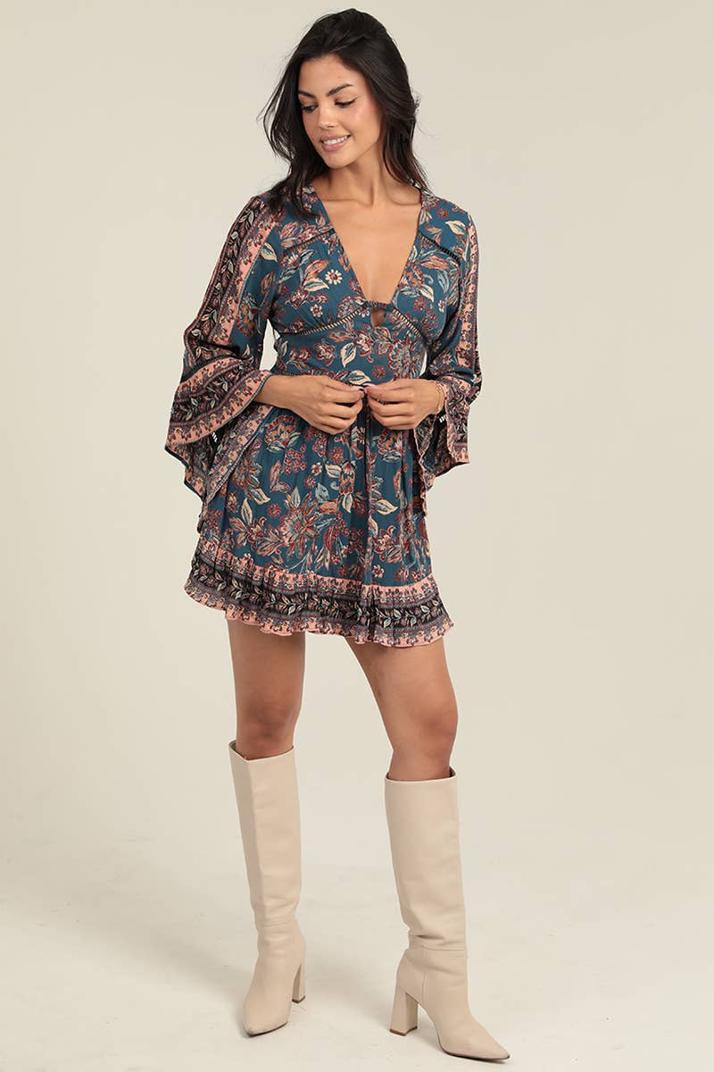 ANGIE - Wholesale Dress - Women's - F4L21-FR32 DEEP VNECK KEYHOLE LONG SLEEVE KNEE LENGTH DRESS1