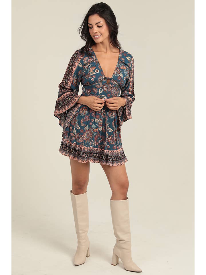 ANGIE - Wholesale Dress - Women's - F4L21-FR32 DEEP VNECK KEYHOLE LONG SLEEVE KNEE LENGTH DRESS1