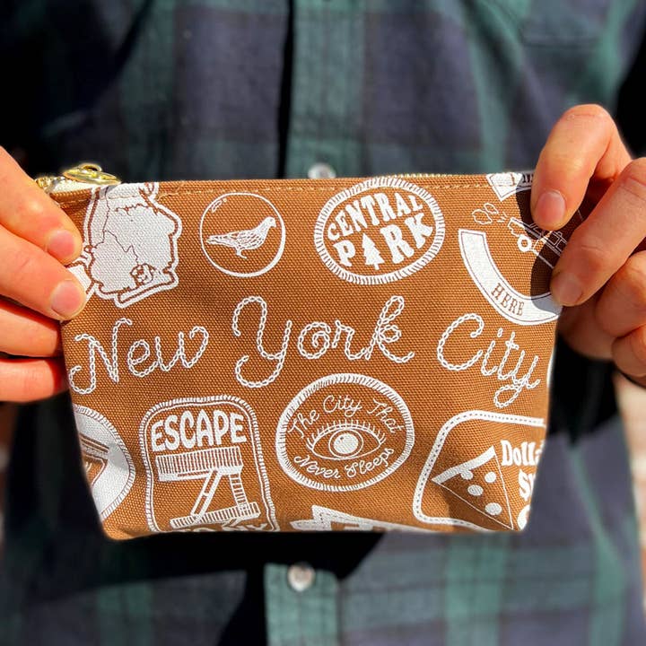Maptote - Wholesale Handtasje - Dames - New York City tasje met spelden en patches en ritssluiting6