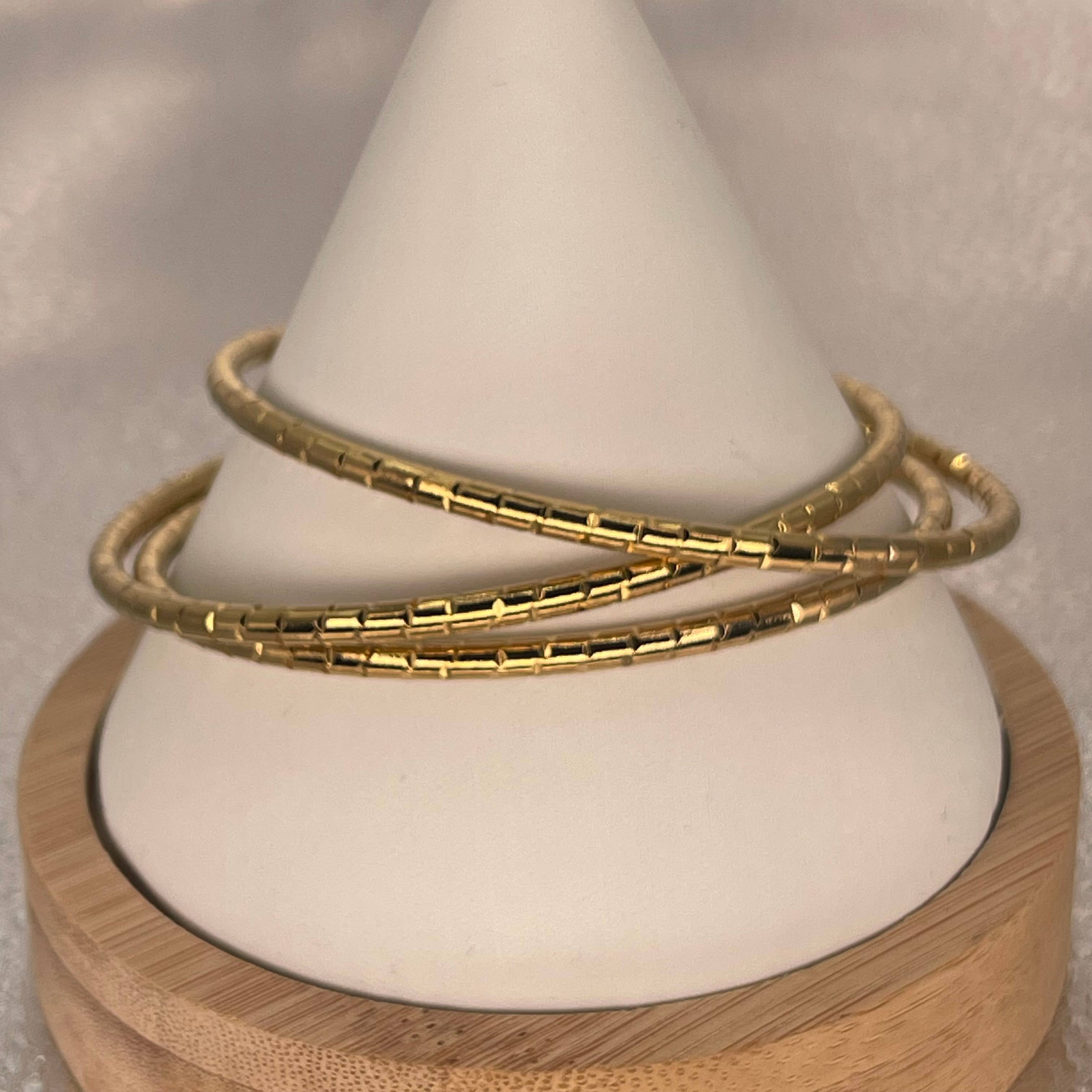 Loli - Wholesale Bangle Bracelet - Stainless Steel Gold Bangle Set – Faceted Shine (3pcs)2