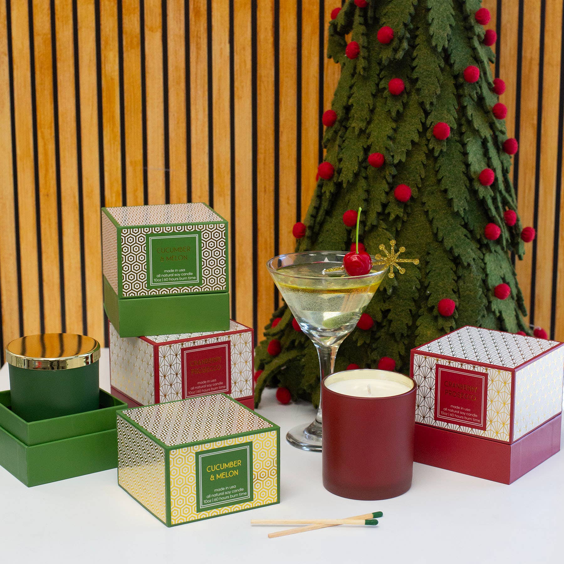 Mod Lounge Paper Company - Wholesale Jar/Filled Candle - Red Cranberry Prosecco Gold Foil Boxed Holiday Candle2