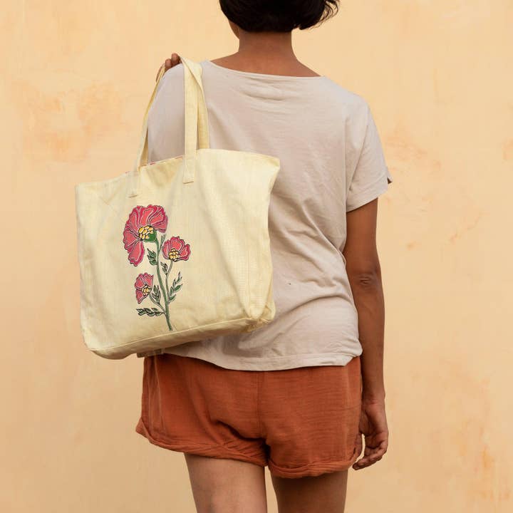 Zahra Beach Tote Bag for wholesale by Tikauo