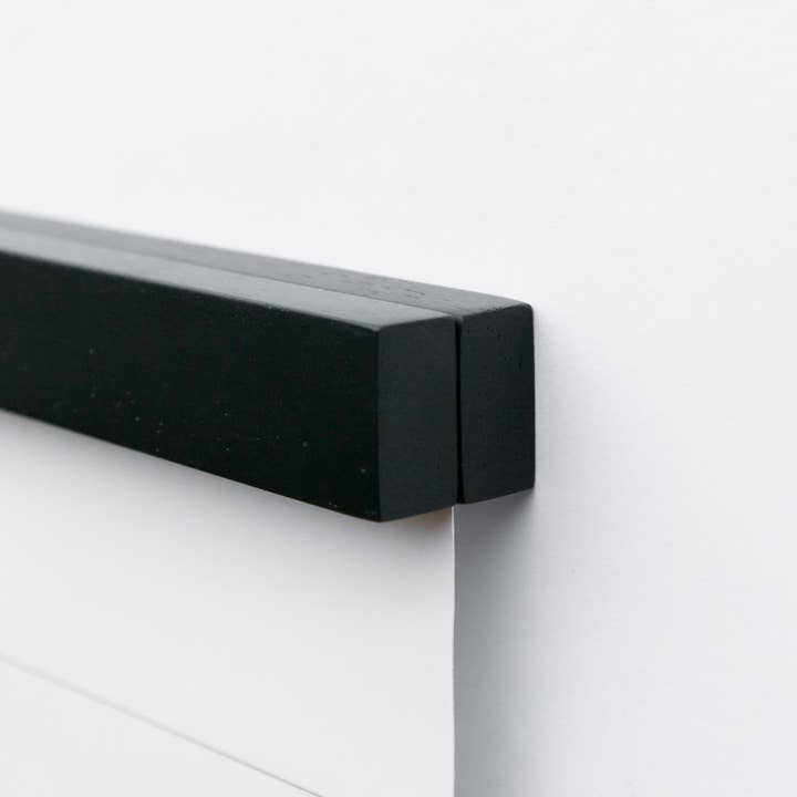 Bold Tuesday - Wholesale Wall Hook - Magnetic Poster Hanger2