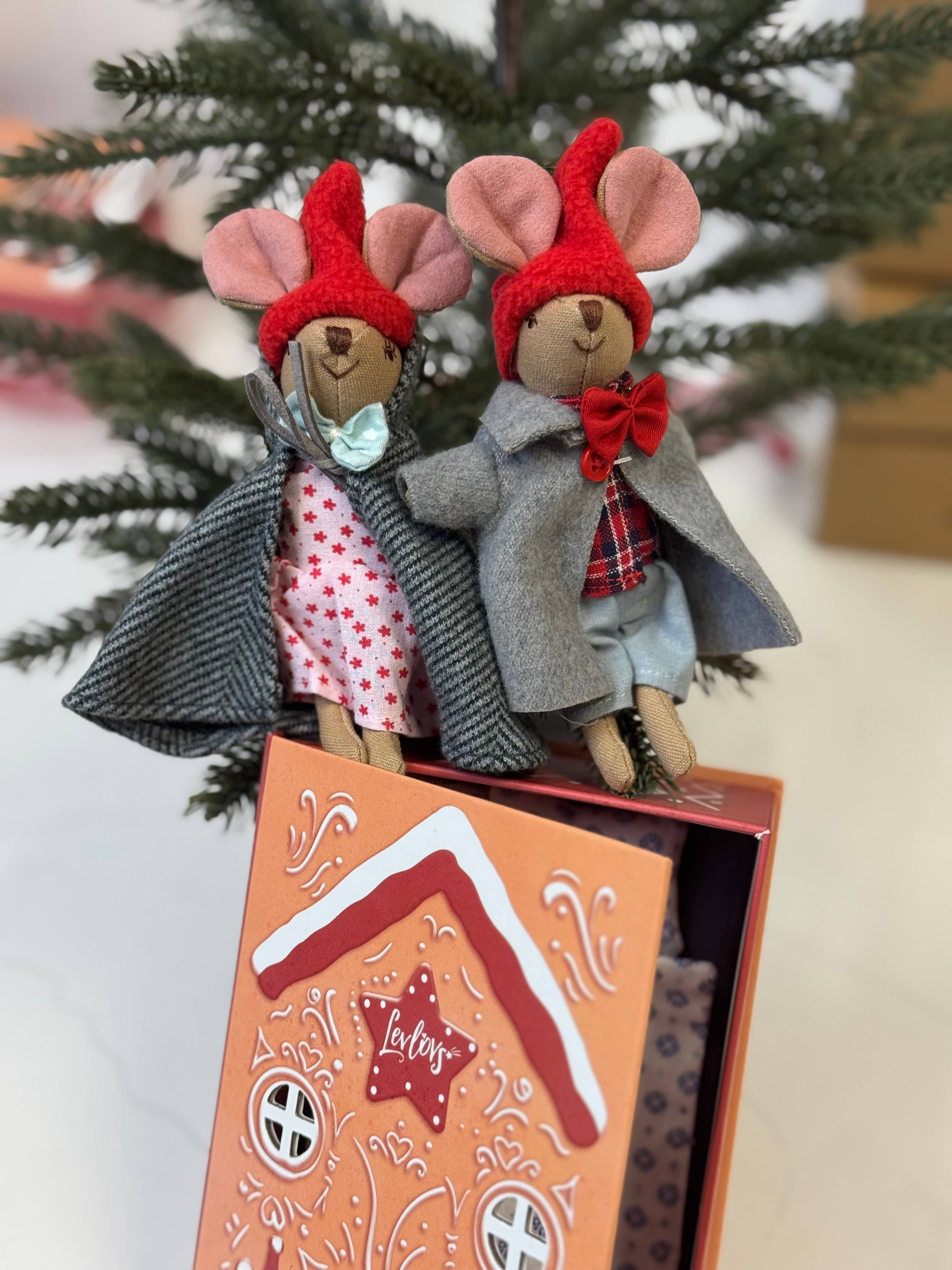 LEVLOVS - Wholesale Christmas decoration - CHRISTMAS MICE in a box1