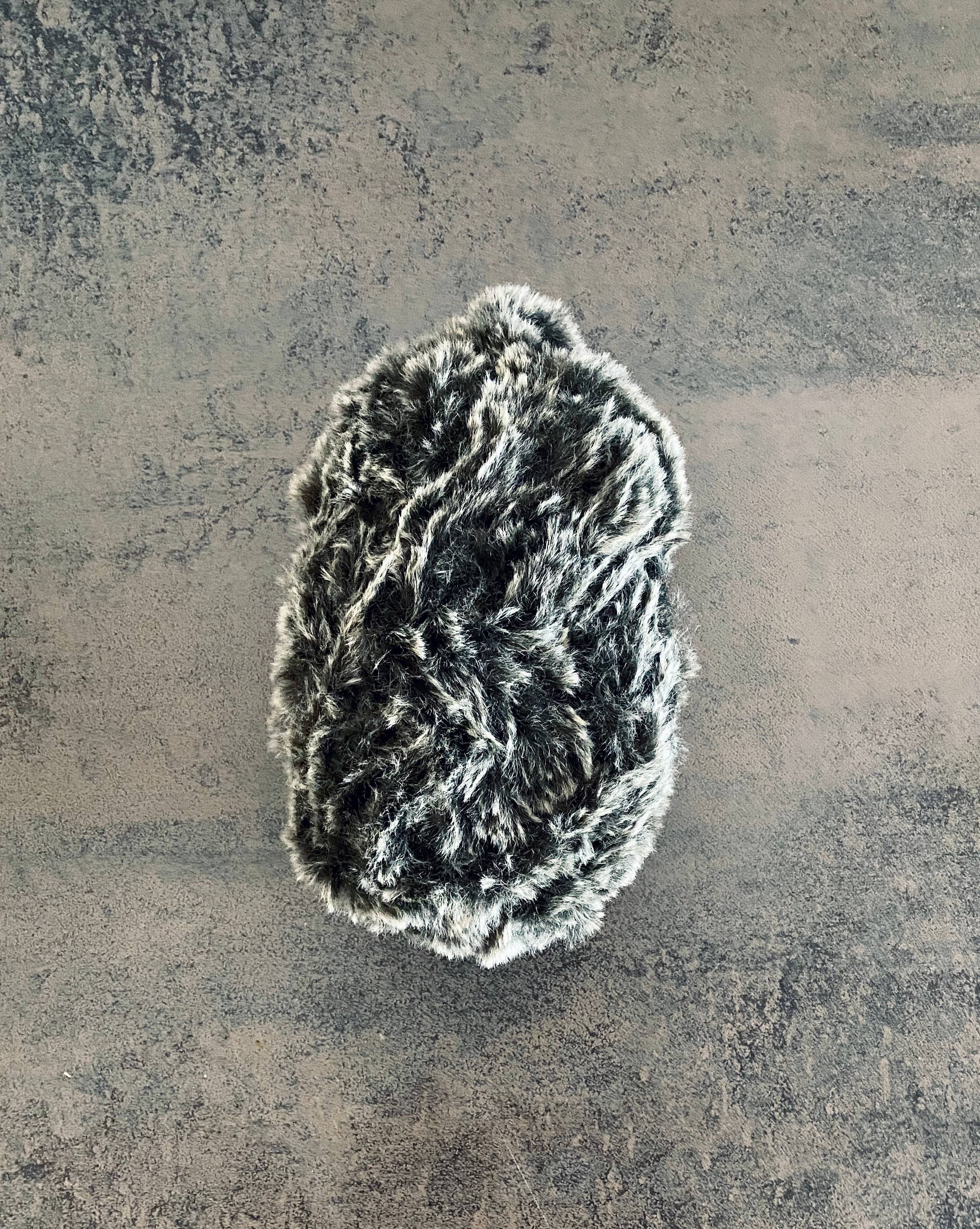 Die Wollwichtel - Vendita all'ingrosso Lana - filato effetto pelliccia sintetica3