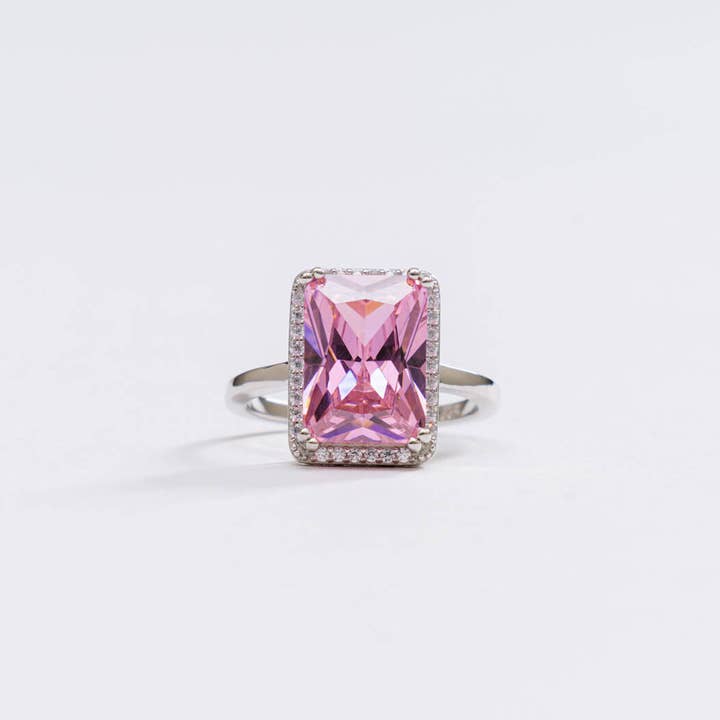 Pinkaholics Anonymous LLC – wholesale Cocktail/Statement Ring – Extravaganza Ring
