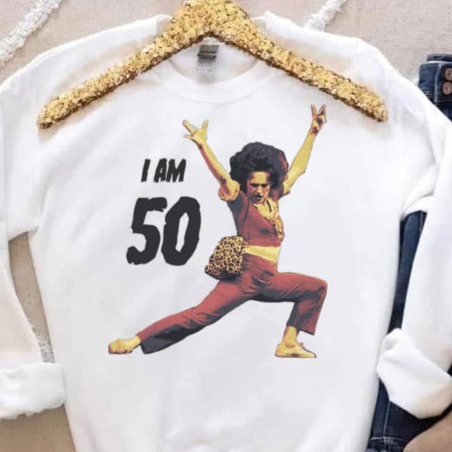 STRONG N FREE CDN - Wholesale Grafisch sweatshirt - Dames - T-shirt of sweatshirt geïnspireerd op SNL Skit - rekbaar en hilarisch voor mijn 50e