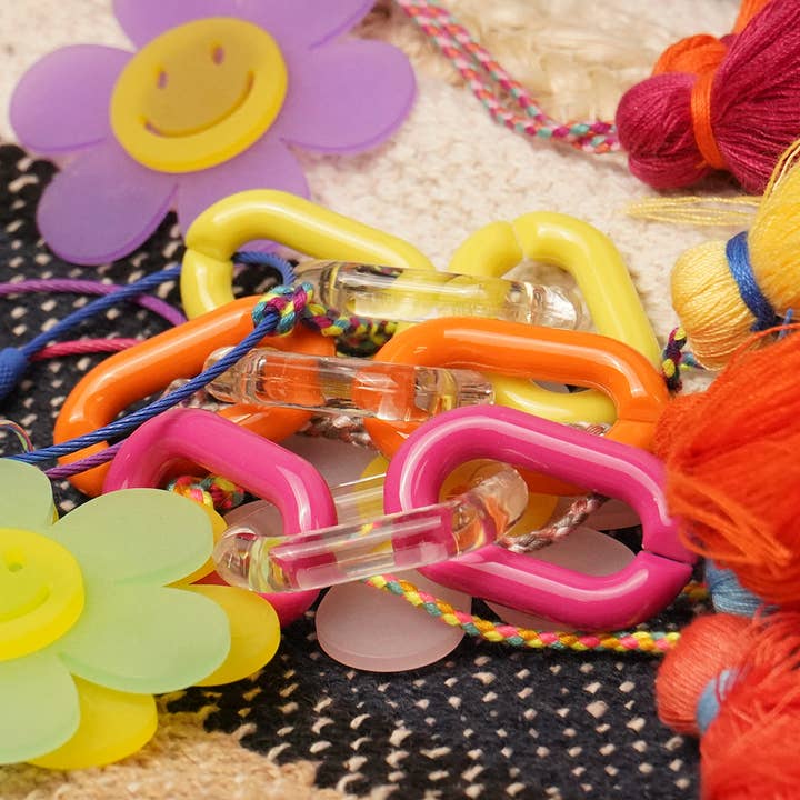 Fashion City - Wholesale Keychain - Women's - Happy Face Flower Chunky Chain Keyring Bag Charm9