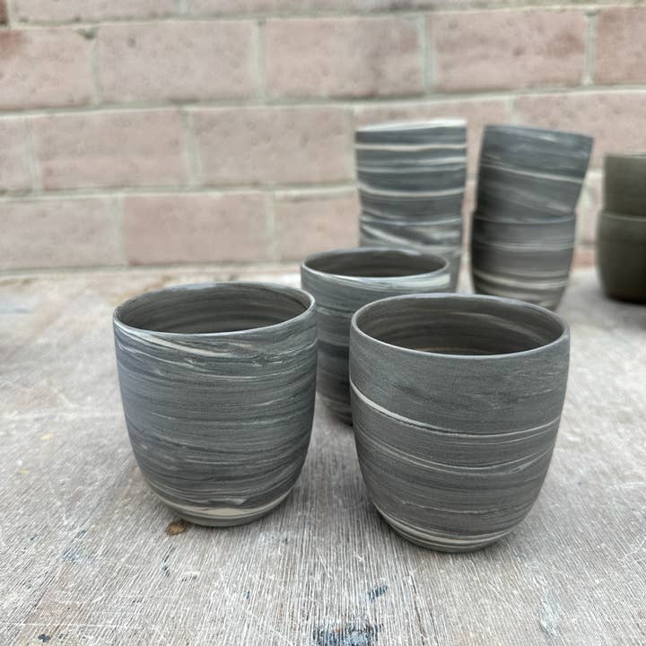 Noot ~Swart - Wholesale Coffee/Tea Cup - Cafe Lungo cups no handle //Fine Marble // Off white + Slate2