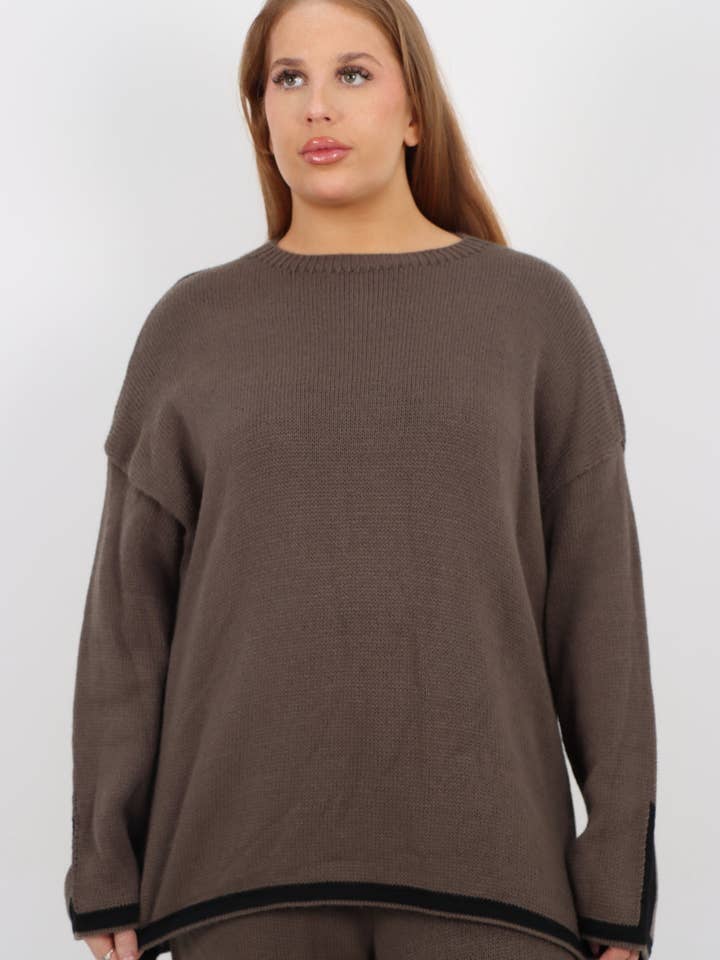 Miss Bold - Wholesale Lounge Set - Women's - Italian Oversized Contrast Trim Knitted Co Ord Set13