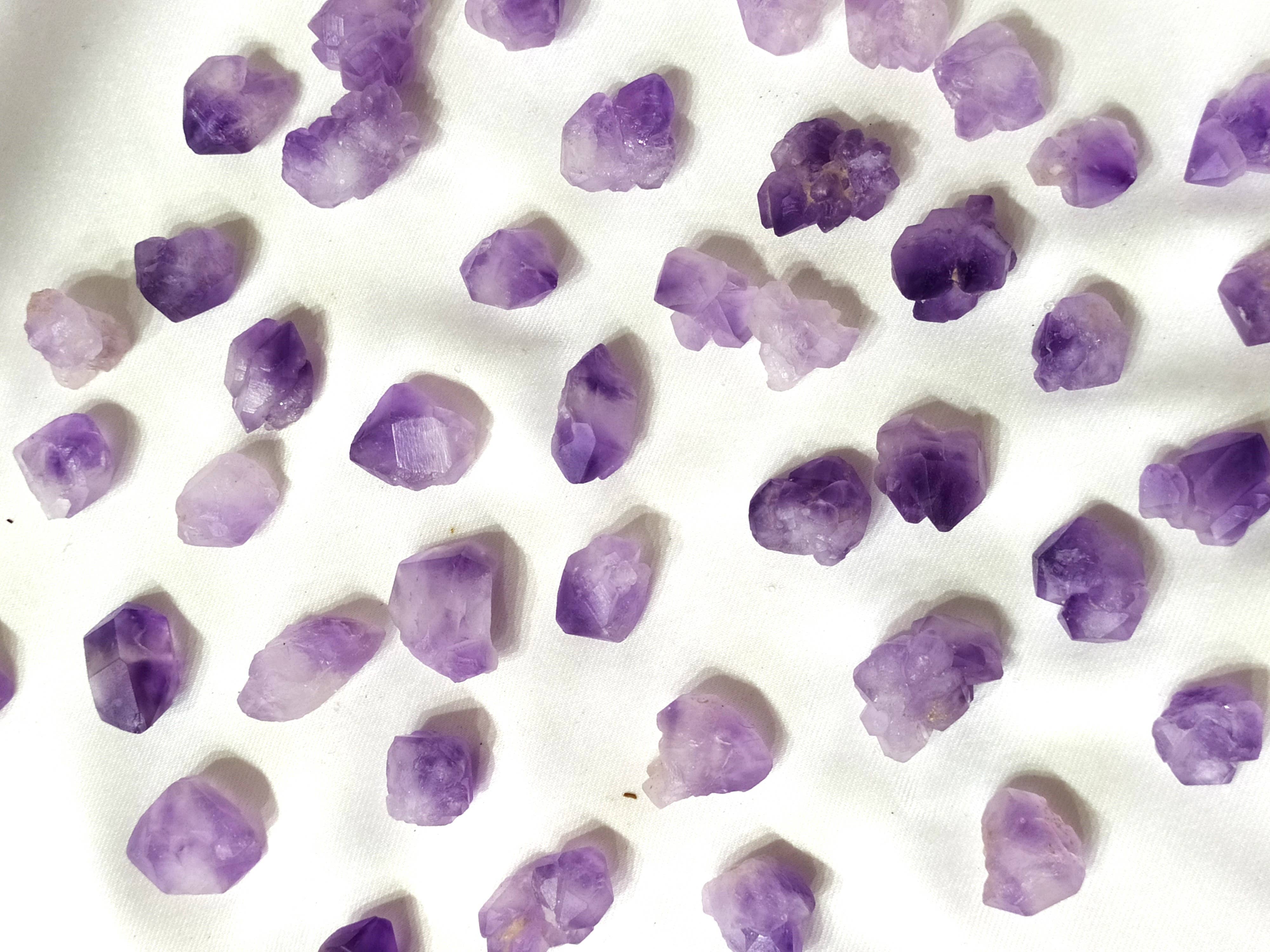 Soothing Crystals - Vente Pierre et cristal de spiritualité - 100g Points Naturels | Améthyste | Points de Cristal de Guérison10