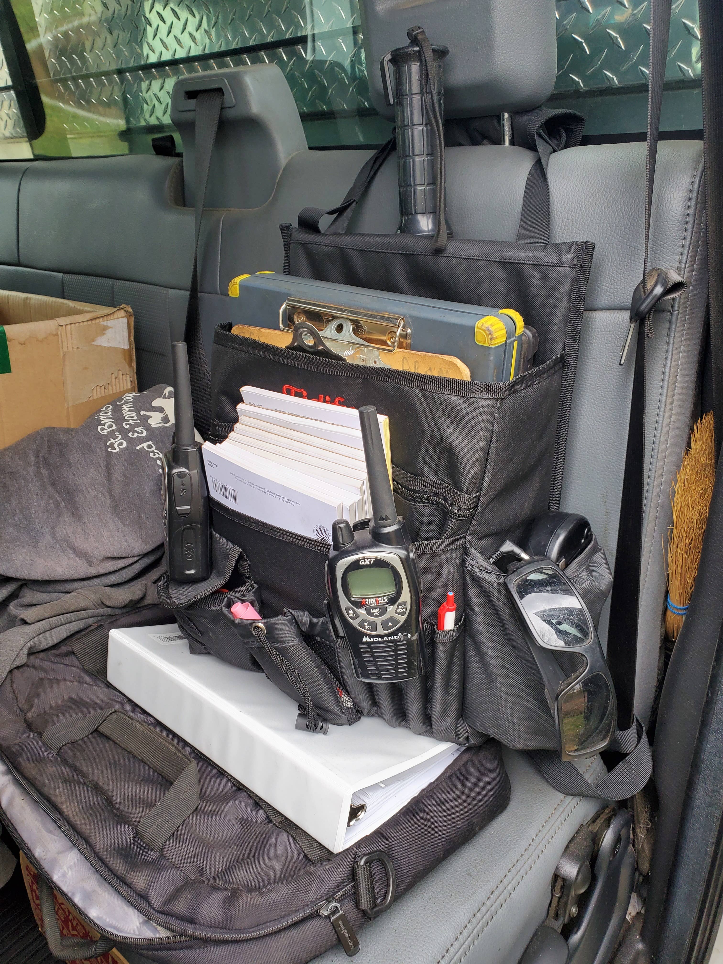 Gradzo - Wholesale Car Decorative Charm - Unisex - Car Front Seat Organizer - Your Office Away from Office4