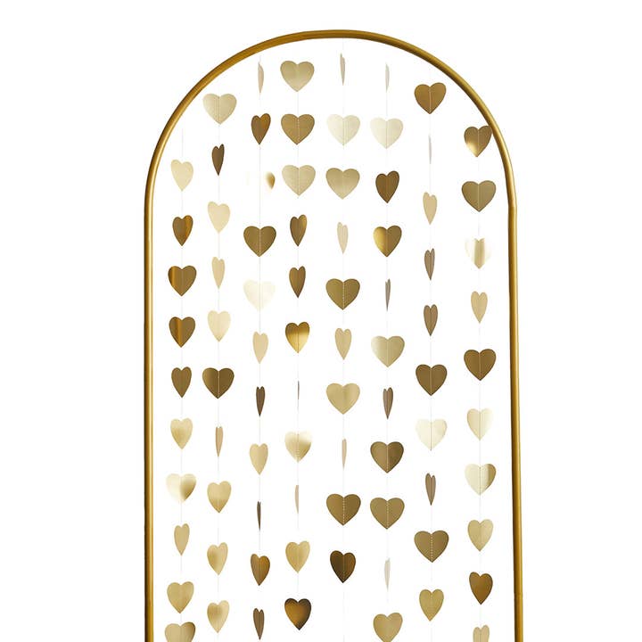 Hootyballoo by Club Green – wholesale Bunting/garland – Gold Heart Backdrop 20m1