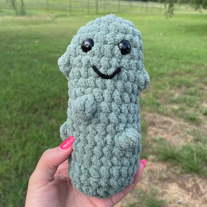 Hæklet Pickle - Lille Størrelse for engroshandel hos Soft and Scent Haven Shop LLC