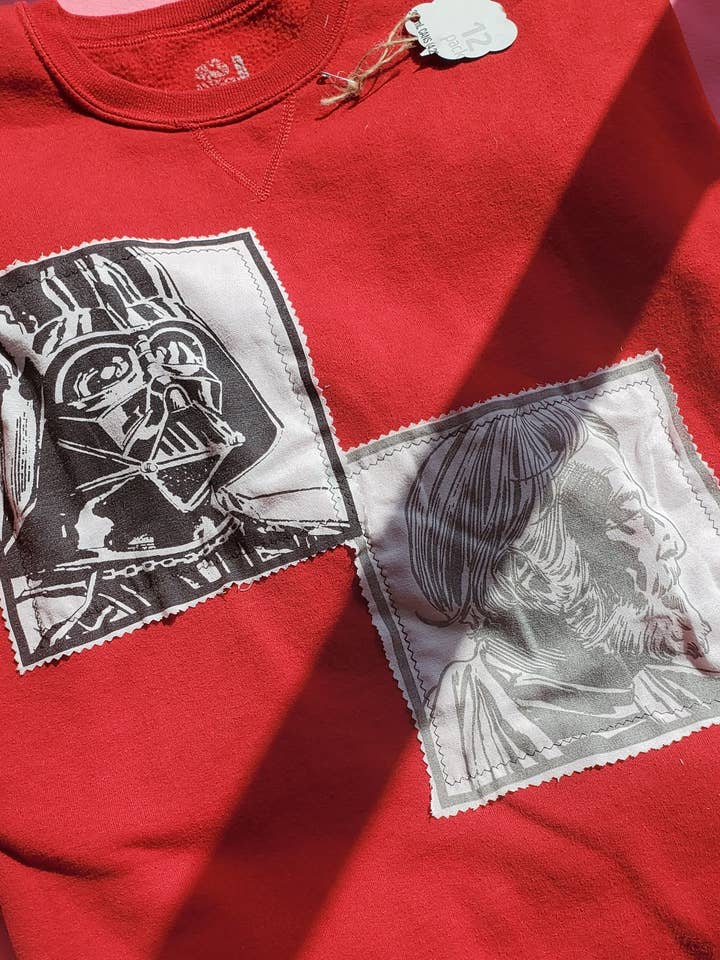 Skullduggery Studios - Wholesale Graphic Sweatshirt - Unisex - Vintage Star Wars Sweatshirts