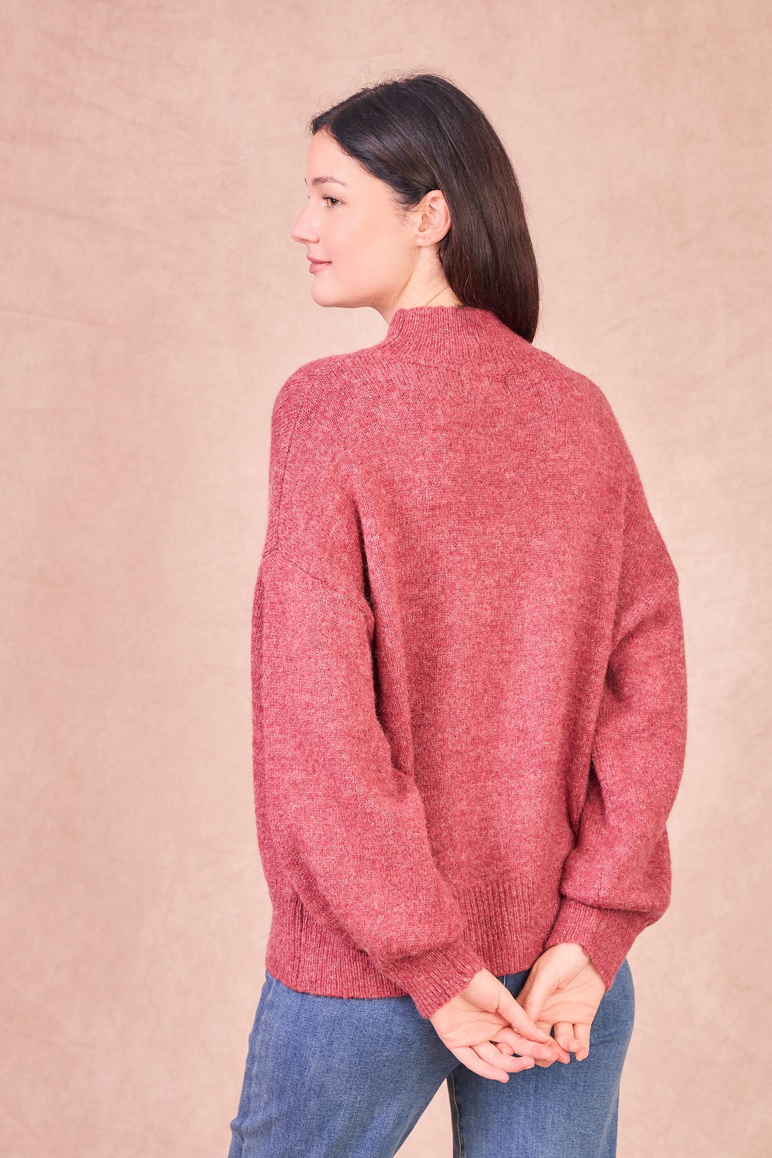 Calie Paris – wholesale Knitted jumper – Women′s – MANUELLA Sweater – Soft Balloon Sleeve Knit18