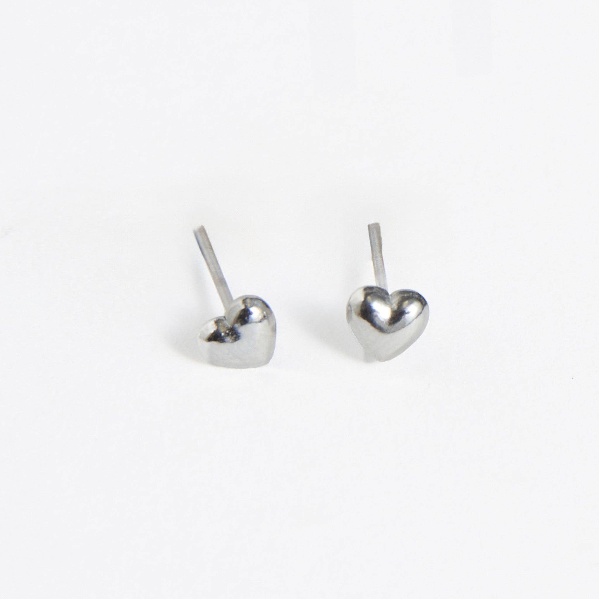 Elsie & Zoey – wholesale Stud/post earrings – Waterproof Earring Narelle Puffy Heart Studs in Gold & Steel5