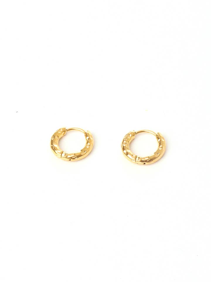 Edy 8mm Hammered Hoop Gold for wholesale by About November
