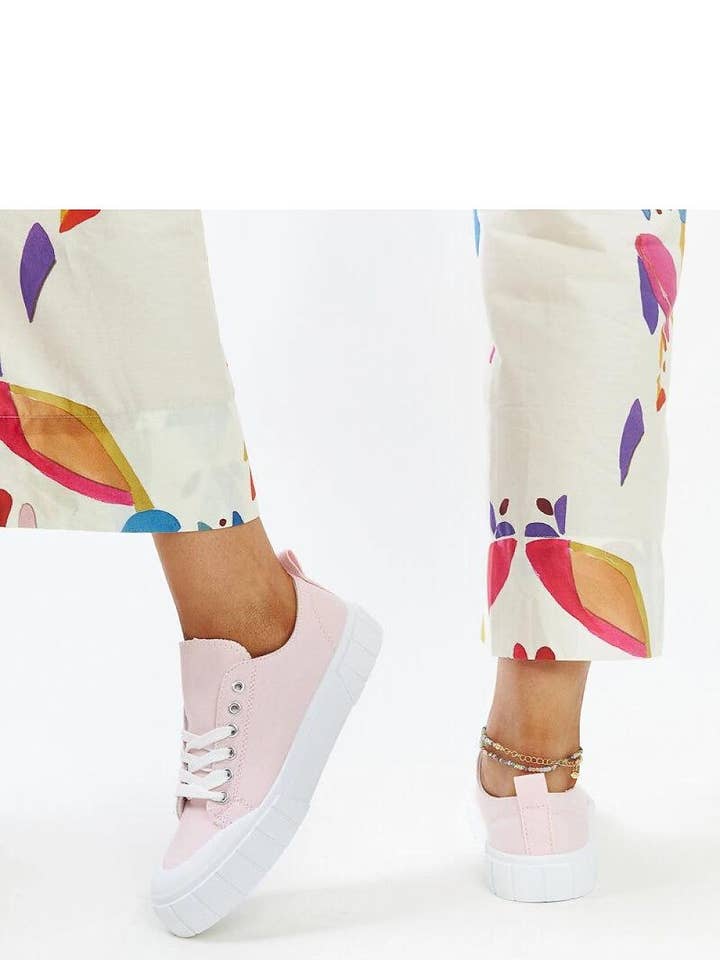 Lieber Deem Marktplatz - Wholesale Lifestyle Sneakers - Women's - Sneakers Model 207371 Solea4