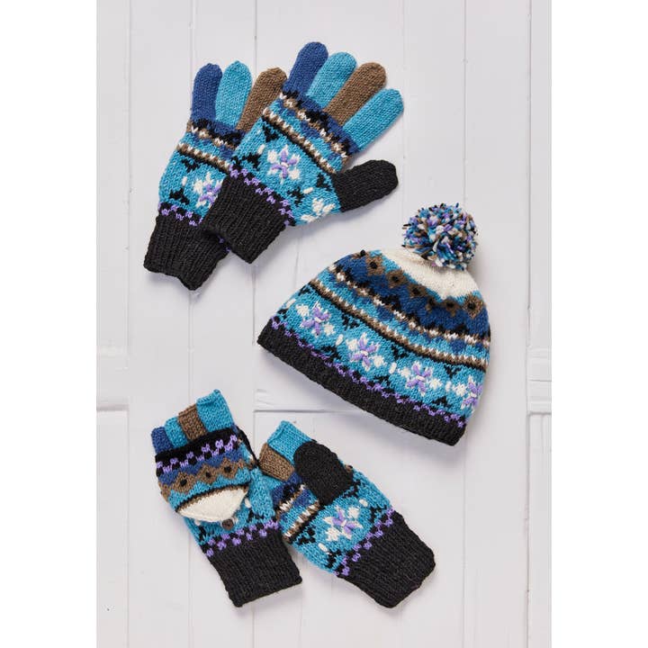 Namaste – wholesale Beanie – Women's – Snowflake Pompom Beanie Hat, handknit, fleece lined1