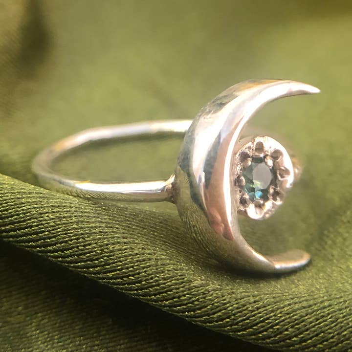 Bague Luna pour la vente par Ana Aguilar Jewelry