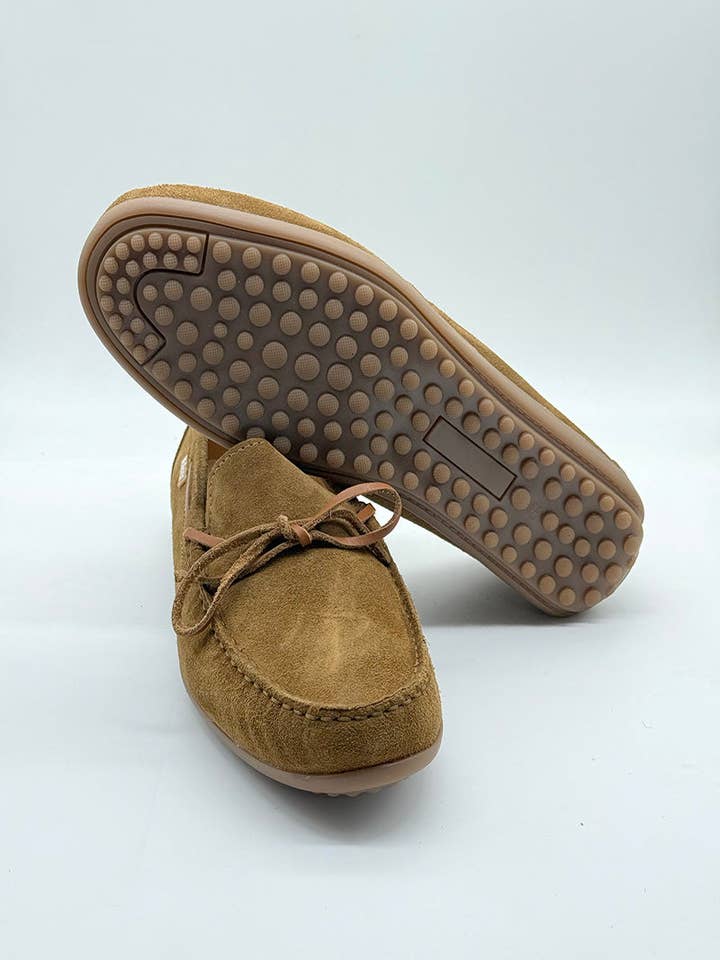 Leather Moccasin for wholesale on Faire3