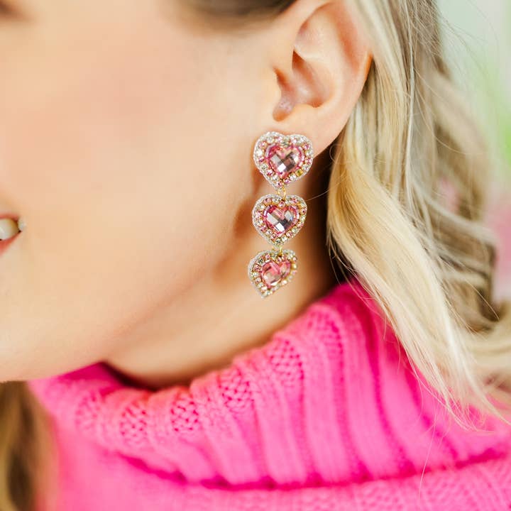 Taylor Shaye Designs - Vente Boucles d'oreilles pendantes - Coeurs à trois perles Rosaline16