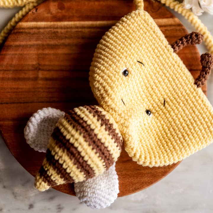 Hemsin Atelier – wholesale Crossbody bag – kids – Bee Bag7