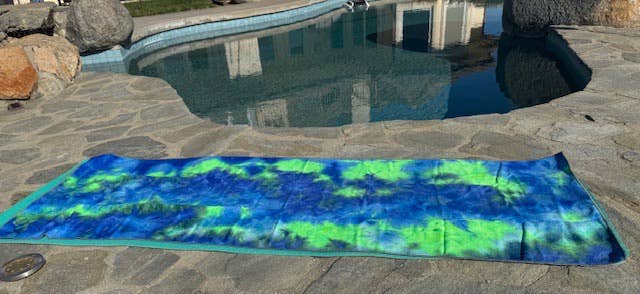 Inkarri Peace and Wellness - Vente Serviettes de yoga - Serviette de yoga antidérapante Tie-dye1