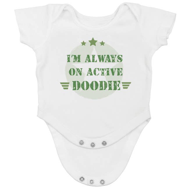 Baby Onesie (branco) - Estou sempre no doodie ativo por atacado de Mariasch Studios