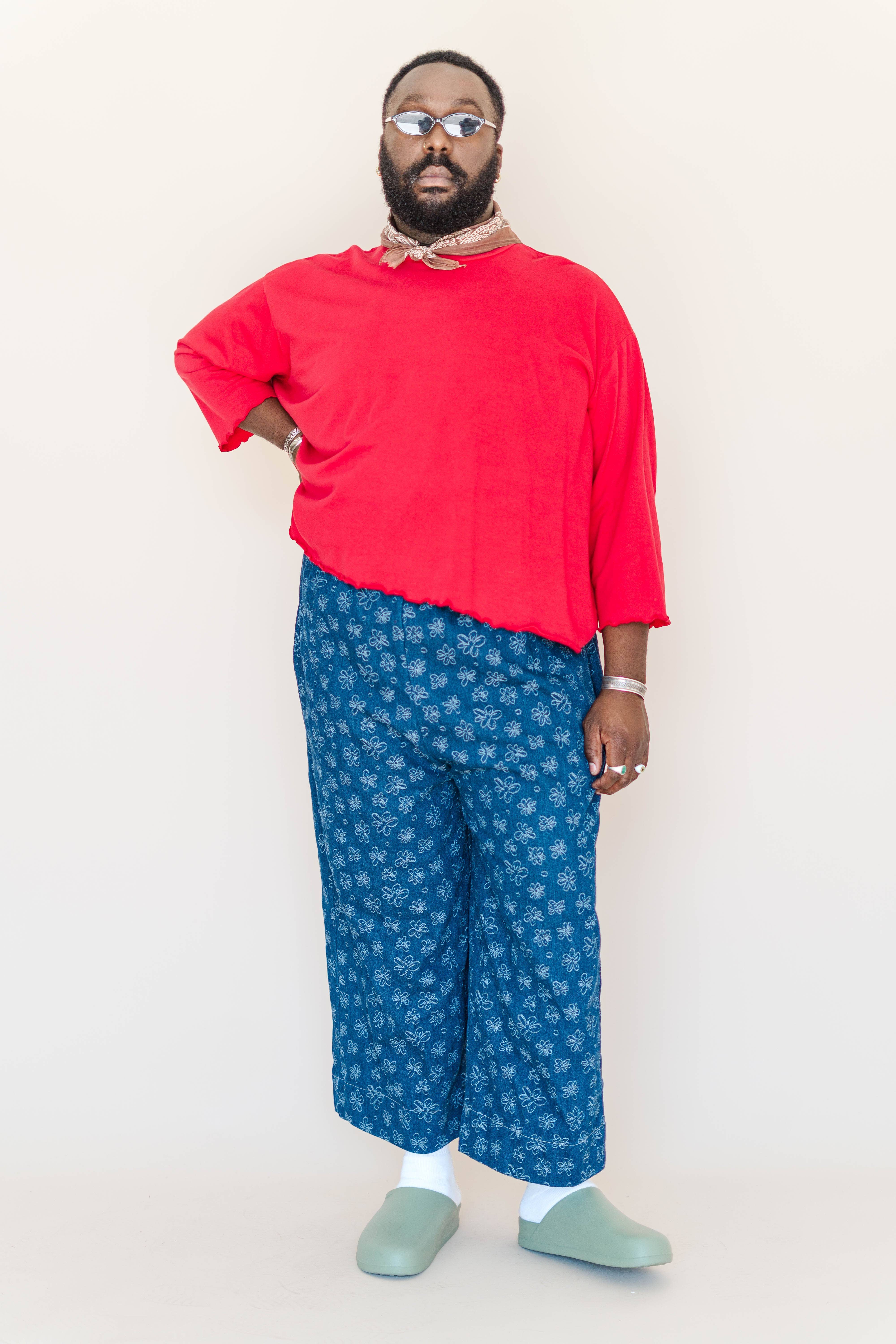 Nettle Studios - Wholesale Sweatshirt - Unisex - Size Inclusive Plus Size Gender Neutral Red Sweatshirt Tee3