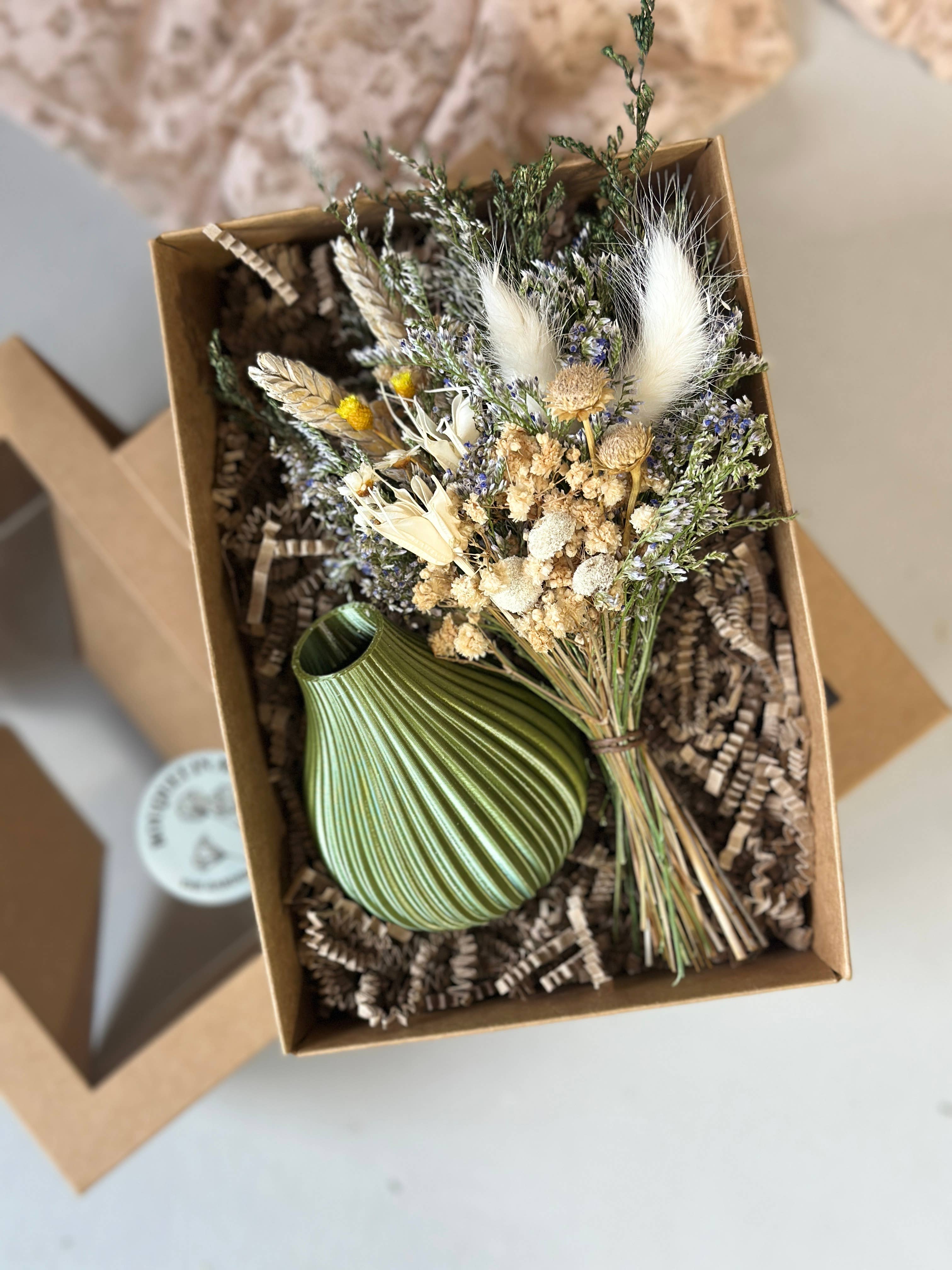 The Gardeners Wife - Wholesale Vase -  Bouquet in a Box — Dried Floral Bouquet + Vase Gift Set 5