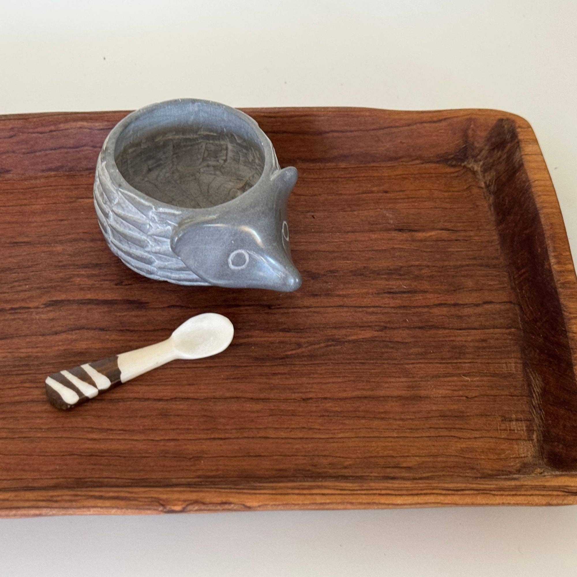 Global Crafts - Wholesale Decorative Plate/Dish/Bowl - Soapstone Hedgehog Bowl4