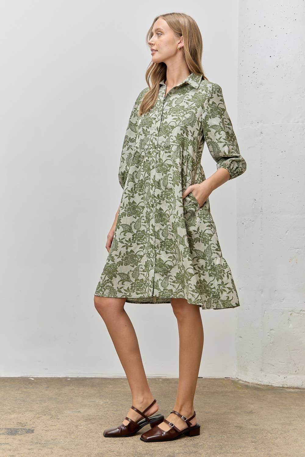 Polagram by Wellmade USA - Wholesale Dress - Women's - PRINTED TIERED BUTTON UP MIDI DRESS3