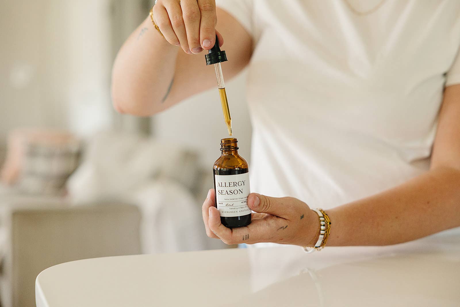 Evergreen Apothecary - Wholesale Tincture - Allergy Season, Herbal Tincture, 2oz 2