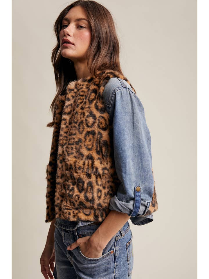 Listicle - Wholesale Outerwear Vest - Women's - Faux Fur Leopard Vest18