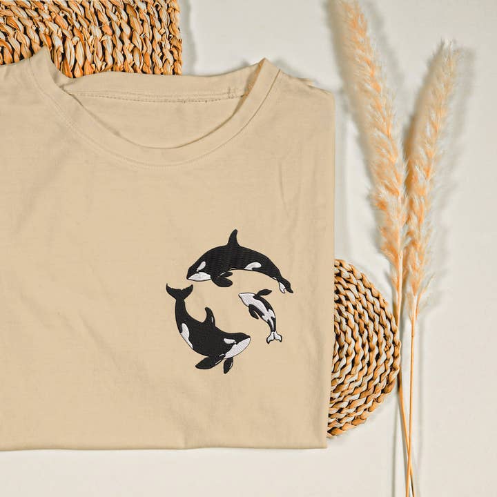 Foxemy - Wholesale T-Shirt - Unisex - Orca Embroidered T-shirt Killer Whale Crewneck Ocean Gift