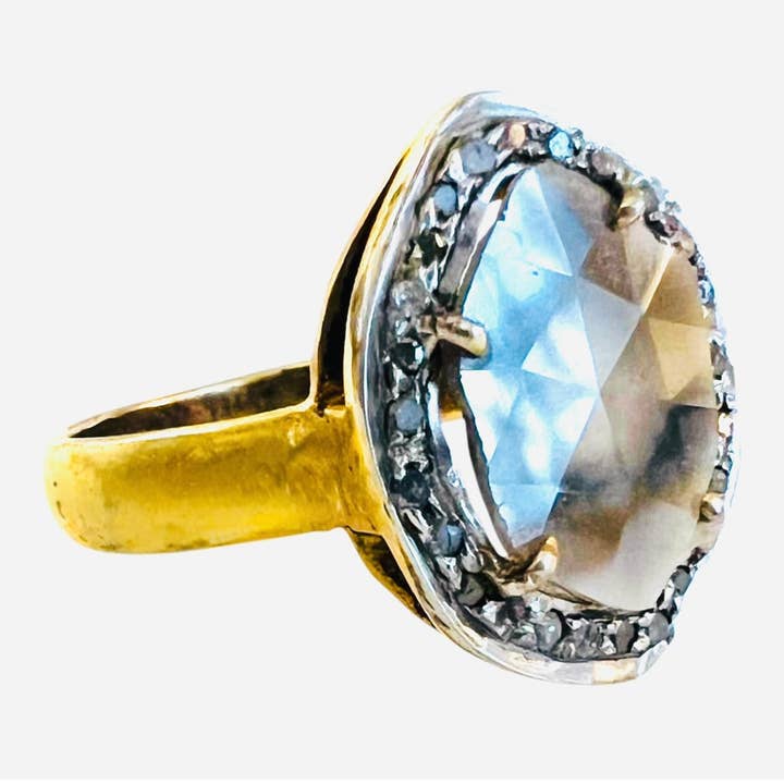 Anillo de rodaja de diamante y oro de 14 quilates para venta al por mayor de Sissy Yates Designs