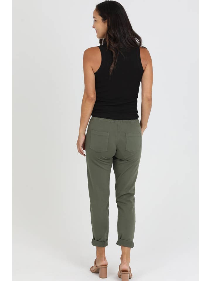 Nostalgia - Vente Pantalon d'intérieur/de jogging – femme - JOGG DE JOGGING EN TISSU ÉPONGE NP746-ASIS AVEC LIEN À NOUER SUR LE DEVANT ET POCHE ZIPPÉE30