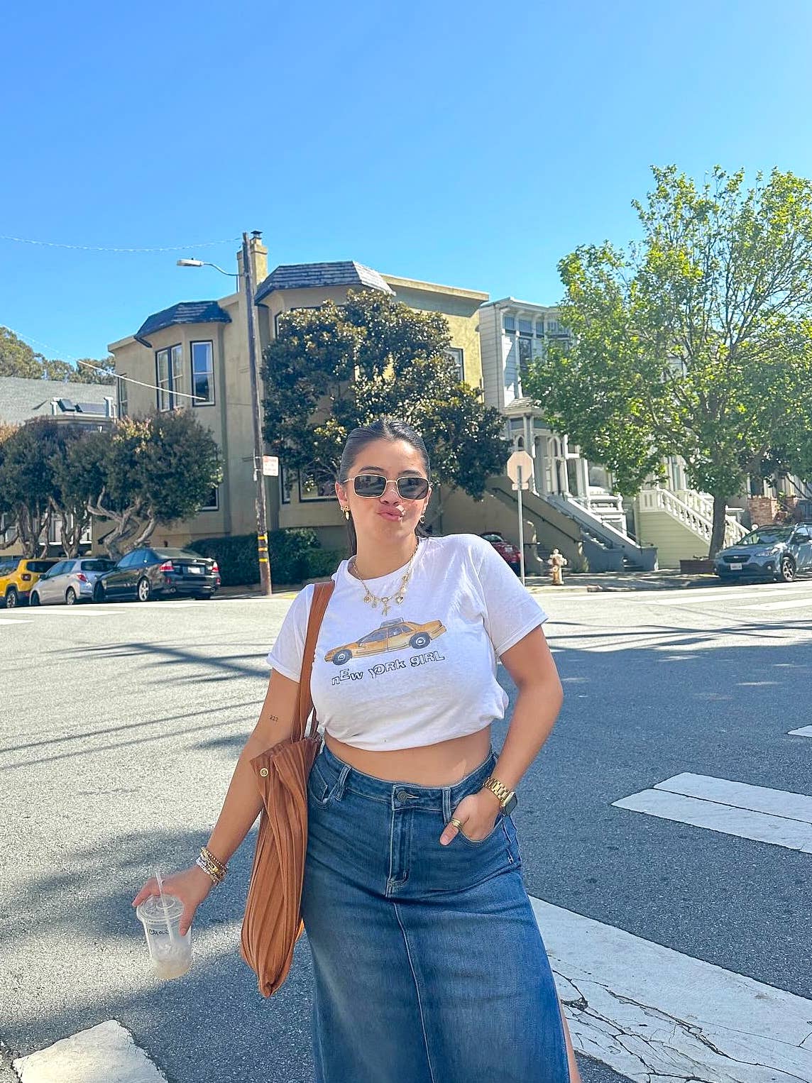 Sunday Violets - Wholesale Screen Printed T-Shirt - Women's - New York Girl Baby Tee4