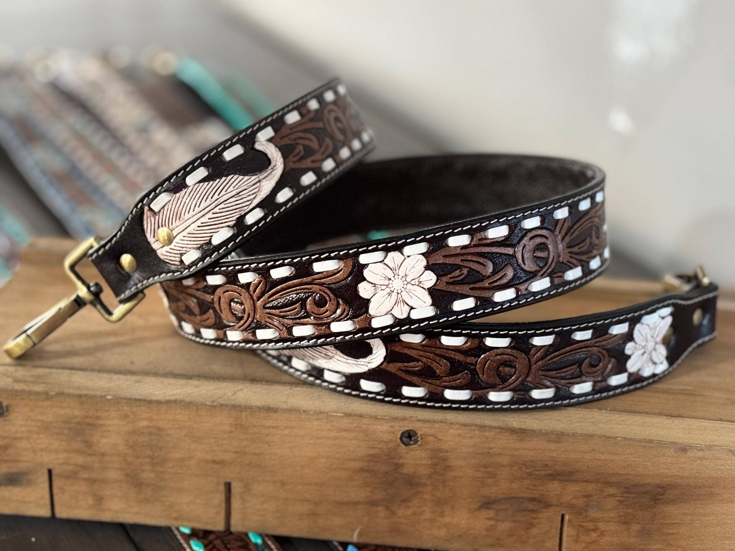 Double B Wild Rags – Engroshandel Taskerem - Dame – Vestlig taske skulderrem i præget koskindslæder fra Double B Wild Rags8