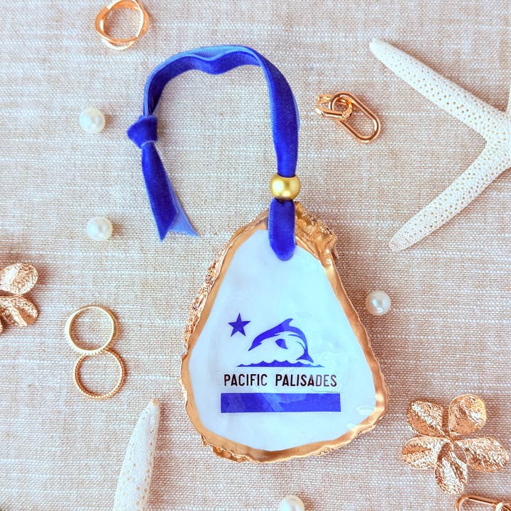 Palisader Flaggstjärna Ostron Ornament för wholesale av Coast & Canyon Shop